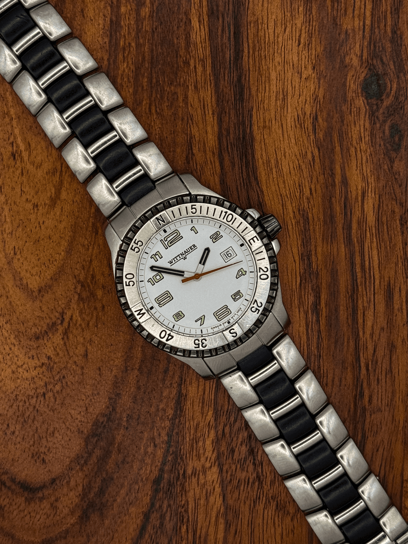unknown Wittnauer SW8418 Compass Bezel Quartz vintage watch, detail 1 of 6