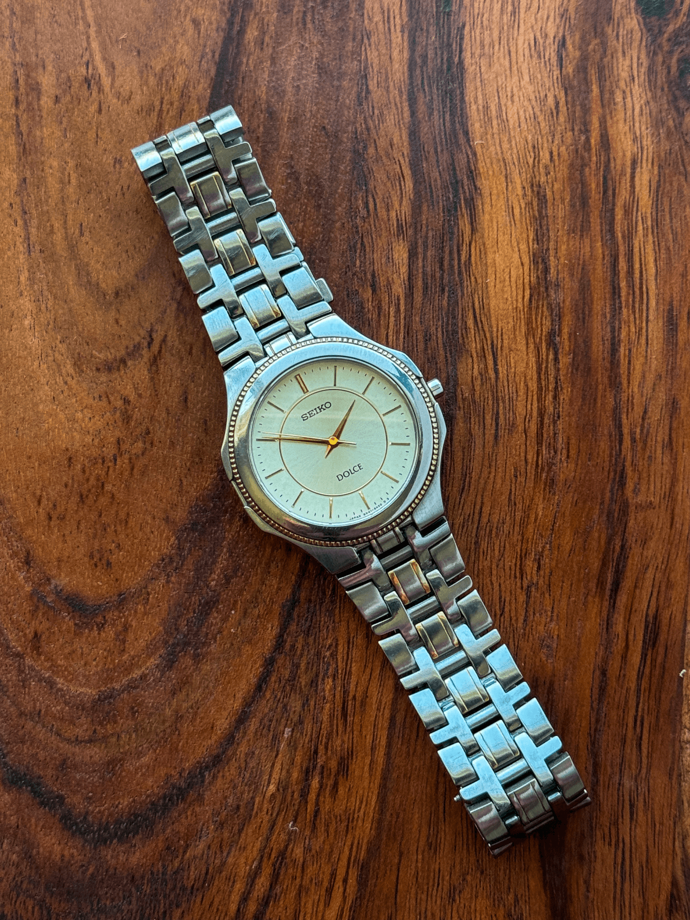 1995 Seiko 8N41-6270 Dolce vintage watch, detail 1 of 8
