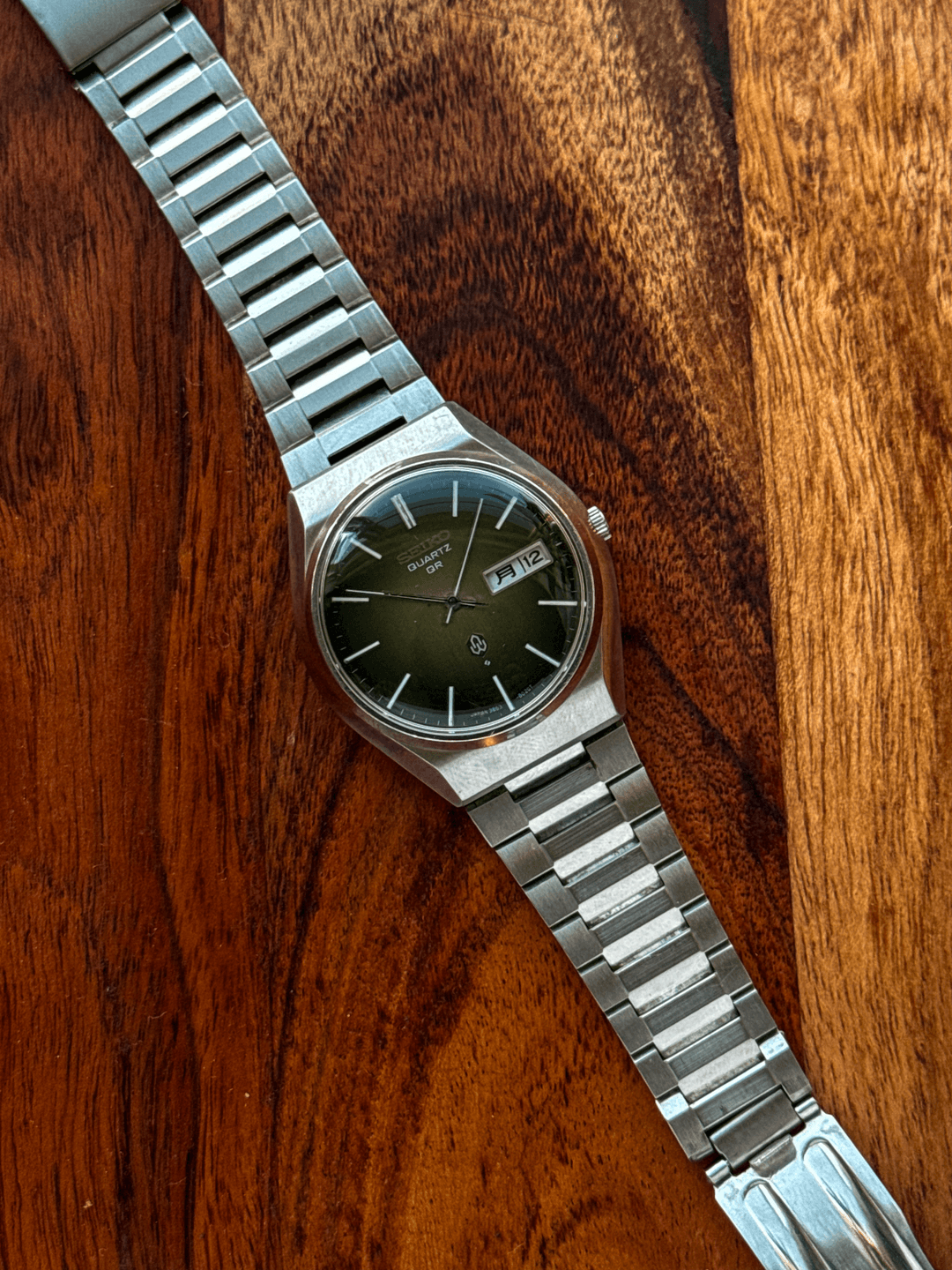1974 Seiko 3863-8020 Quartz QR vintage watch, detail 1 of 9